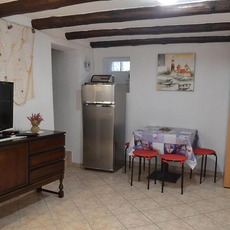 Apartment Stari Dvori Baška Exterior foto