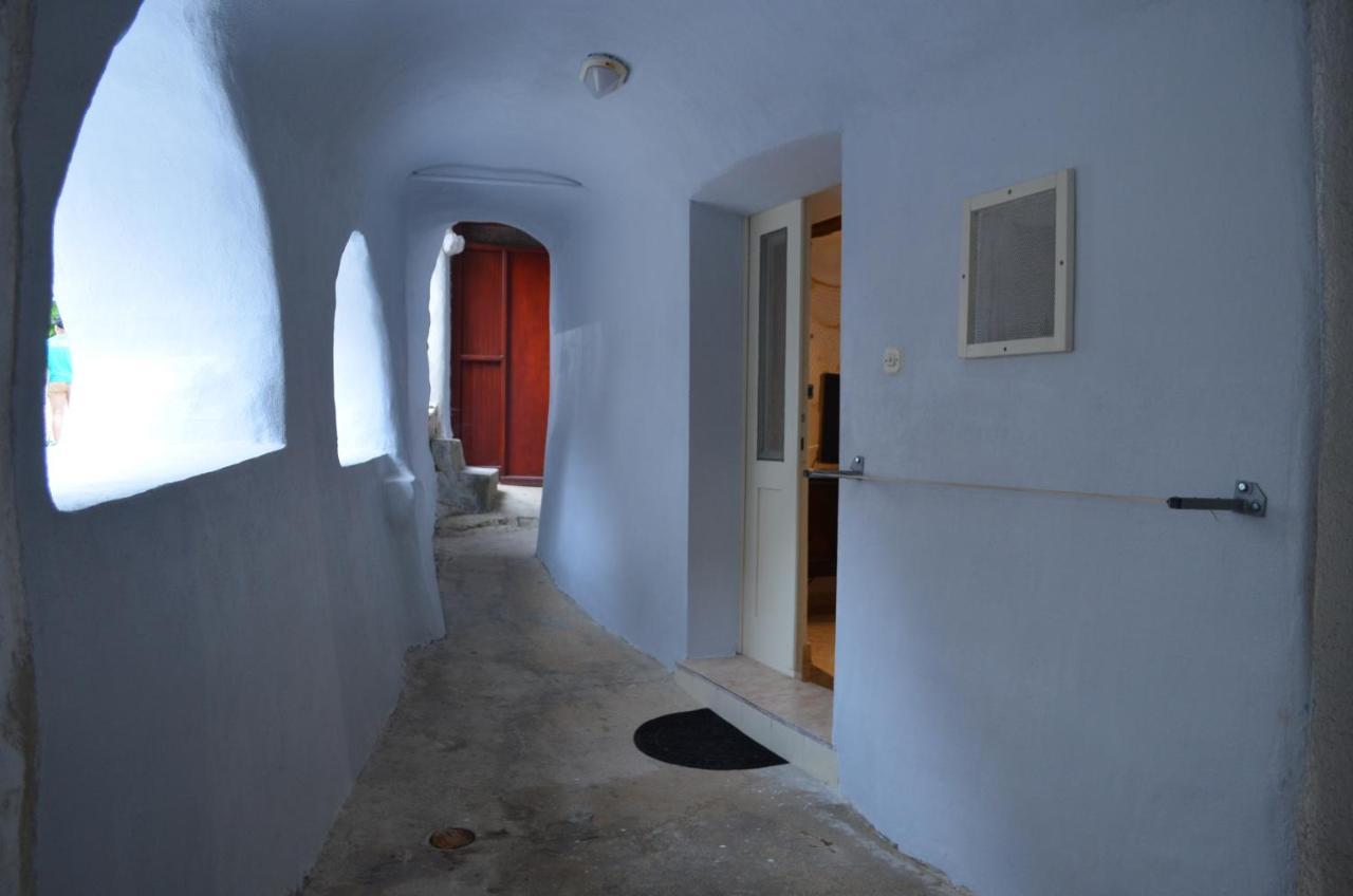 Apartment Stari Dvori Baška Exterior foto